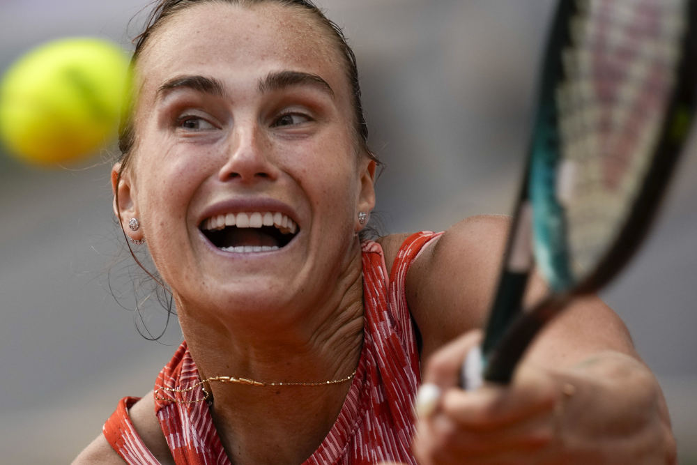 记者：德罗-费尔南德斯近几天都无法训练，他将缺席比赛