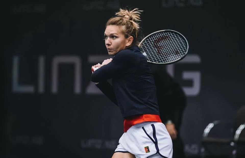 阿莱格里：现在欧冠资格要74分；魔笛会为传球失误付出代价