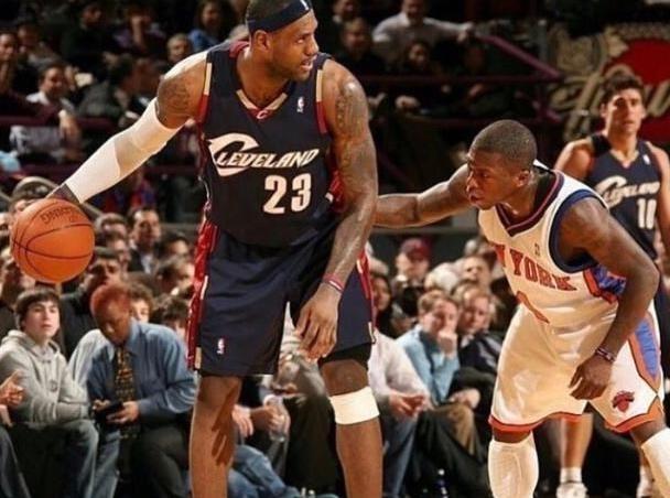 《GTA5》新模组推出：大幅提升洛圣都路人数量！